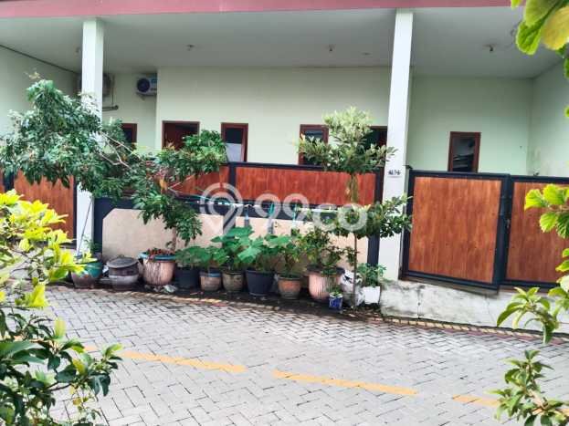 Rumah Luas Asri 4 KT Siap Pakai di Gununganyar Surabaya Rumah Luas Asri 4 KT Siap Pakai di Gununganyar Surabaya