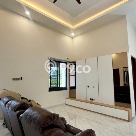 Rumah Idaman Keluarga! Rumah 2 Lantai di Baki, Sukoharjo, Luas 210m2m² Bangunan 155m2m² Rumah Idaman Keluarga! Rumah 2 Lantai di Baki, Sukoharjo, Luas 210m2m² Bangunan 155m2m²
