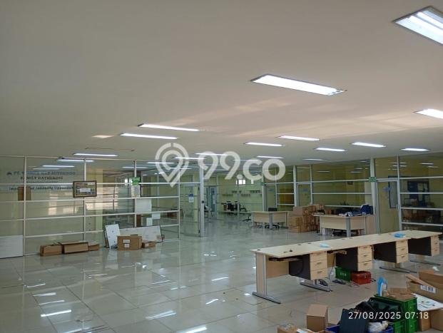 Gudang Kawasan Penggilingan, Luas 1177m², Jalan Utama, Lokasi Strategis Gudang Kawasan Penggilingan, Luas 1177m², Jalan Utama, Lokasi Strategis
