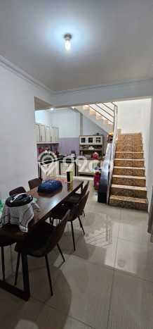 Rumah Strategis Modern Lb 140m2 di Kelapa Gading, Jakarta Utara Rumah Strategis Modern Lb 140m2 di Kelapa Gading, Jakarta Utara
