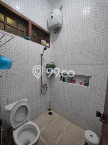 Rumah Minimalis di Surabaya Kota, Surabaya, Luas 250m2m² LB 200m2m² Rumah Minimalis di Surabaya Kota, Surabaya, Luas 250m2m² LB 200m2m²