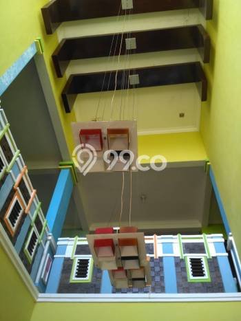 Rumah Area Nyaman kawasan Surabaya Kota, Surabaya, Luas 135m2m² Bangunan 360m2m² Rumah Area Nyaman kawasan Surabaya Kota, Surabaya, Luas 135m2m² Bangunan 360m2m²