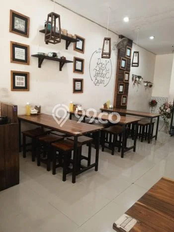 Unit Ruko Dijual di Rungkut Surabaya Luas Tanah 99m2, Luas Bangunan 190m2 Unit Ruko Dijual di Rungkut Surabaya Luas Tanah 99m2, Luas Bangunan 190m2