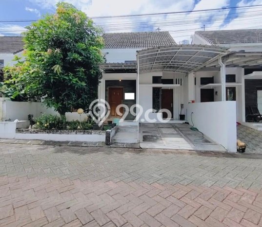 Rumah Minimalis LT 123m2m² Terawat di Kompleks Cluster , Yogyakarta Rumah Minimalis LT 123m2m² Terawat di Kompleks Cluster , Yogyakarta