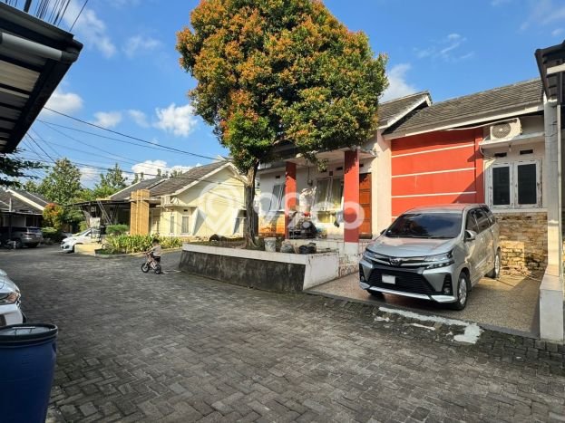 Dijual Rumah Minimalis Bagus Punya 3 KT di Cipayung Jakarta Timur SHM Dijual Rumah Minimalis Bagus Punya 3 KT di Cipayung Jakarta Timur SHM