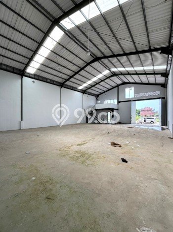 Gudang di Pakuhaji, Luas 342m², Kawasan Bisnis, Strategis Gudang di Pakuhaji, Luas 342m², Kawasan Bisnis, Strategis