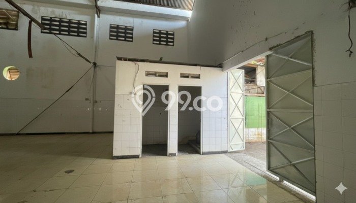 Unit Komersial Dijual di Baki Sukoharjo Luas Tanah 2100m2, Luas Bangunan 2200m2 Unit Komersial Dijual di Baki Sukoharjo Luas Tanah 2100m2, Luas Bangunan 2200m2