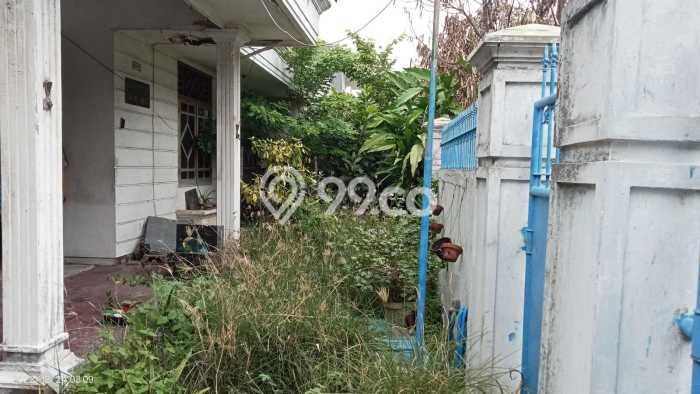 Siap Huni Hunian Elit 5 Kamar di Rungkut Dekat ke Mana Pun Siap Huni Hunian Elit 5 Kamar di Rungkut Dekat ke Mana Pun