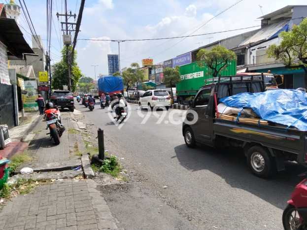 Ruko Komersial Disewakan di Gedangan Sidoarjo Luas 500m2 Ruko Komersial Disewakan di Gedangan Sidoarjo Luas 500m2