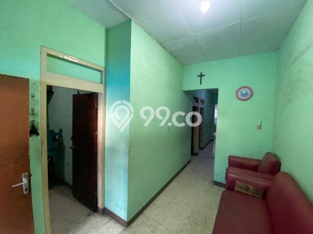 For Sale Rumah 4 Kamar Lokasi Strategis Nyaman dan Strategis di Gubeng For Sale Rumah 4 Kamar Lokasi Strategis Nyaman dan Strategis di Gubeng