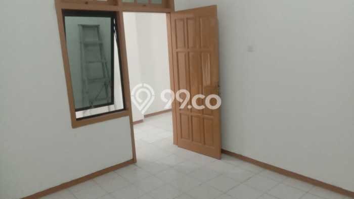 Ruko Lokasi Premium di , Luas 81m2m², Kawasan Niaga Ruko Lokasi Premium di , Luas 81m2m², Kawasan Niaga
