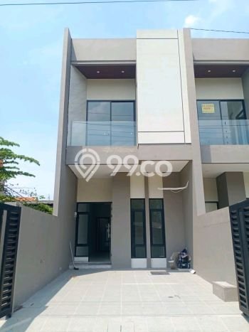Rumah Asri 4 KT di Tenggilis Mejoyo, Surabaya - Luas Tanah 90m2m² Rumah Asri 4 KT di Tenggilis Mejoyo, Surabaya - Luas Tanah 90m2m²