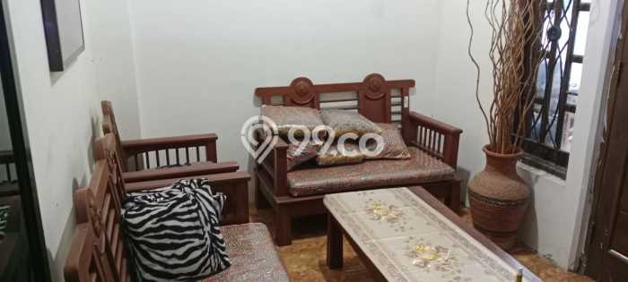 Dijual Cepat Rumah Bagus Siap Huni LB 210m2 di Karanganyar, Karanganyar Dijual Cepat Rumah Bagus Siap Huni LB 210m2 di Karanganyar, Karanganyar