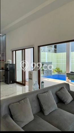 Vila di , Area 208m2m², Area Strategis Vila di , Area 208m2m², Area Strategis