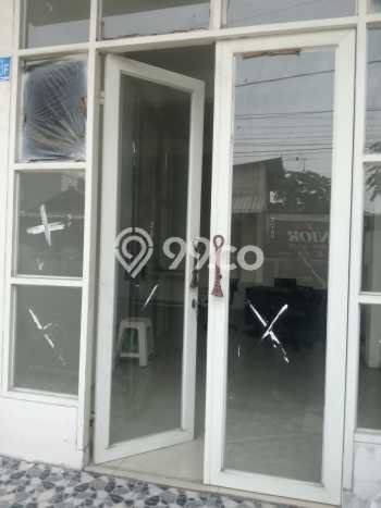 Dijual Cepat Rumah Favorit Siap Huni LB 180m2 di Tambaksari, Surabaya Dijual Cepat Rumah Favorit Siap Huni LB 180m2 di Tambaksari, Surabaya