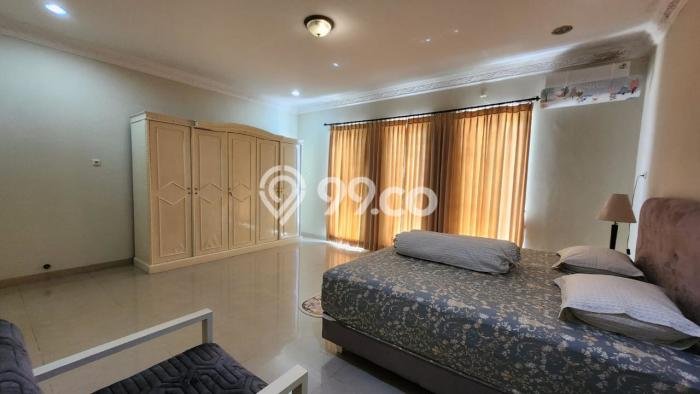 For Sale! Premium House LT 275m2 Desain Modern di Surabaya Kota For Sale! Premium House LT 275m2 Desain Modern di Surabaya Kota