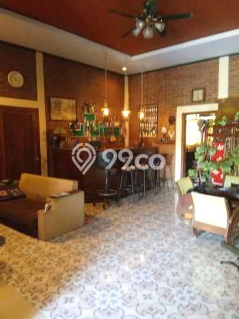 Rumah Modern 3 KT LT 440m2 di Salatiga Rumah Modern 3 KT LT 440m2 di Salatiga