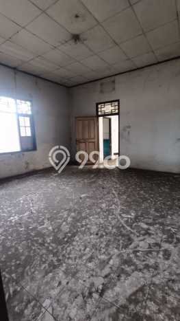 Area Ramai! Komersial Dijual di Ngaliyan untuk Bisnis Luas Bangunan 850m2 Area Ramai! Komersial Dijual di Ngaliyan untuk Bisnis Luas Bangunan 850m2