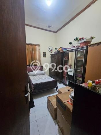 Rumah Modern Cantik 6 Kamar Siap Huni di Sidoarjo Rumah Modern Cantik 6 Kamar Siap Huni di Sidoarjo