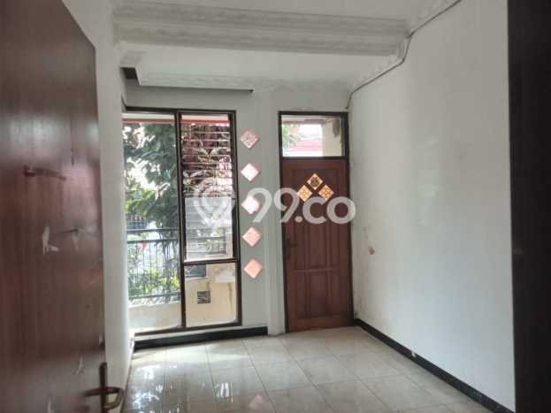 Disewakan Cepat Rumah Kondisi Bagus di Kawasan Wiyung, Surabaya Disewakan Cepat Rumah Kondisi Bagus di Kawasan Wiyung, Surabaya