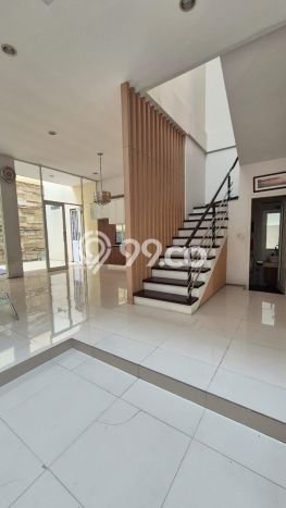 Hot Offer Hunian Mewah Ideal dan Luas di Sidoarjo, Sidoarjo Hot Offer Hunian Mewah Ideal dan Luas di Sidoarjo, Sidoarjo