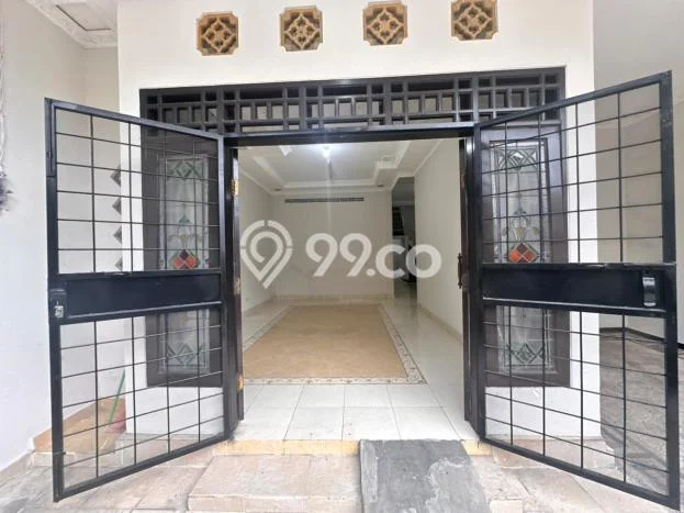 Jual Rumah Strategis Bagus Punya 9 KT di Sawahan Surabaya - Jual Rumah Strategis Bagus Punya 9 KT di Sawahan Surabaya -