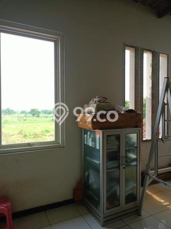 Dijual Cepat Rumah Bagus Siap Huni LB 182m2 di Gresik, Gresik Dijual Cepat Rumah Bagus Siap Huni LB 182m2 di Gresik, Gresik