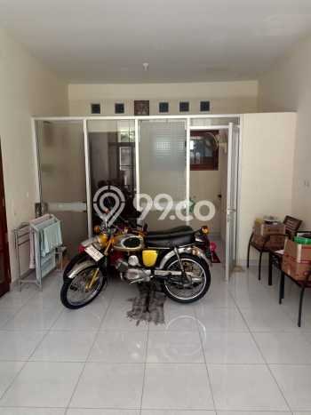 Kost Dijual Lokasi Gubeng, Surabaya, Spesifikasi 9 Kamar Tidur dan Luas 400m2 Kost Dijual Lokasi Gubeng, Surabaya, Spesifikasi 9 Kamar Tidur dan Luas 400m2