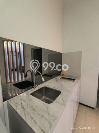 Lokasi terbaik! Rumah siap pakai disewakan di Wiyung LB 90m2 Lokasi terbaik! Rumah siap pakai disewakan di Wiyung LB 90m2