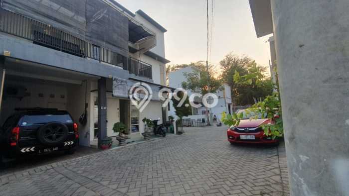 Dijual Cepat Rumah Bagus Siap Huni LB 144m2 di Wiyung, Surabaya Dijual Cepat Rumah Bagus Siap Huni LB 144m2 di Wiyung, Surabaya