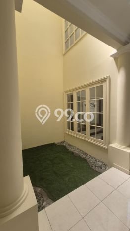 Hunian Elit LB 260m2 Siap Huni Desain Elegan di Citraland, Surabaya Hunian Elit LB 260m2 Siap Huni Desain Elegan di Citraland, Surabaya