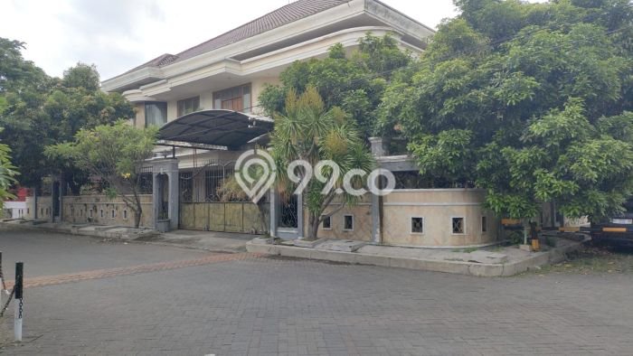 Siap Huni Hunian Elit 6 Kamar di Sidoarjo Dekat ke Mana Pun Siap Huni Hunian Elit 6 Kamar di Sidoarjo Dekat ke Mana Pun