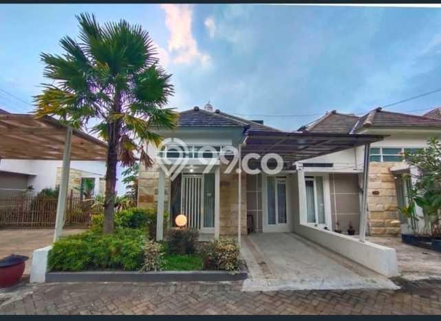 Rumah Strategis Minimalis Lb 196m2 di Junrejo, Batu Rumah Strategis Minimalis Lb 196m2 di Junrejo, Batu