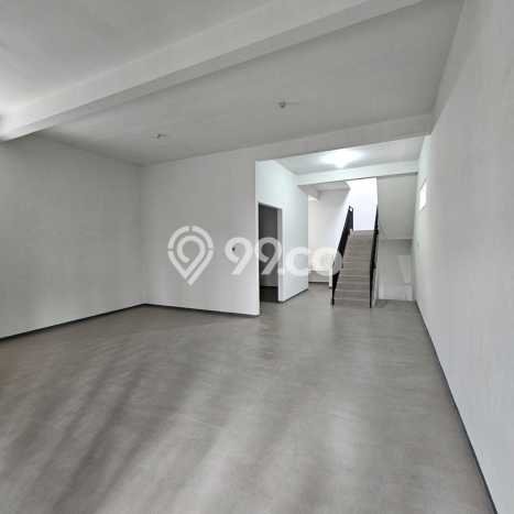 Untuk Dijual! Ruko di Surabaya Kota Surabaya LT 112m2 / LB 280m2 Kawasan Strategis Untuk Dijual! Ruko di Surabaya Kota Surabaya LT 112m2 / LB 280m2 Kawasan Strategis
