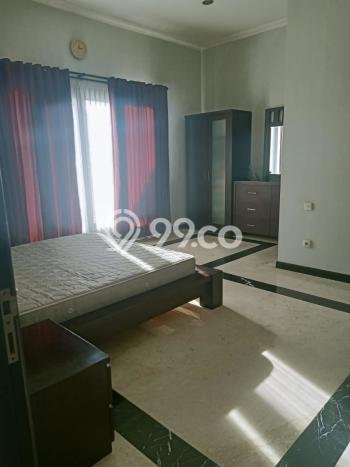 Siap Huni Rumah Mewah 6 Kamar di Sukolilo Dekat ke Mana Saja Siap Huni Rumah Mewah 6 Kamar di Sukolilo Dekat ke Mana Saja