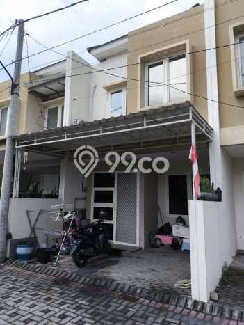 Dijual Hunian Rumah Terawat 2 KT di Gununganyar, Surabaya Dijual Hunian Rumah Terawat 2 KT di Gununganyar, Surabaya