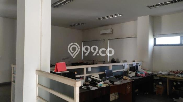 Unit Pabrik Dijual di Driyorejo Gresik Luas Bangunan 6000m2 Unit Pabrik Dijual di Driyorejo Gresik Luas Bangunan 6000m2