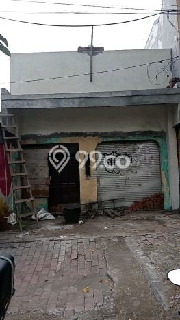 Dijual Rumah Strategis Bagus Punya 2 KT di Genteng Surabaya SHM Dijual Rumah Strategis Bagus Punya 2 KT di Genteng Surabaya SHM