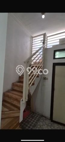 Dijual Rumah Strategis Bagus Punya 2 KT di Wiyung Surabaya SHM Dijual Rumah Strategis Bagus Punya 2 KT di Wiyung Surabaya SHM