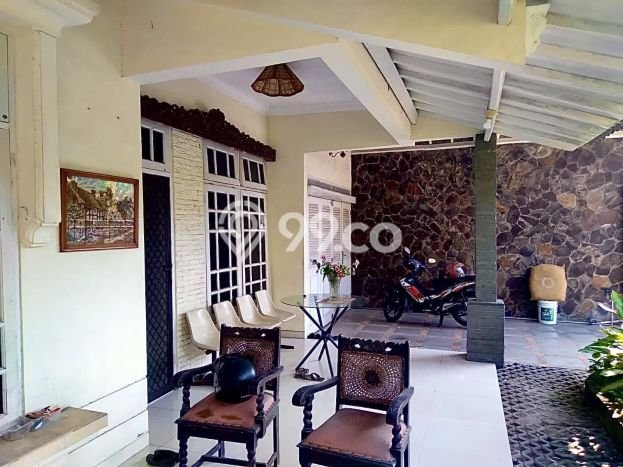 Hunian Mewah Siap Huni LT 252m2 di Sukolilo, Surabaya Hunian Mewah Siap Huni LT 252m2 di Sukolilo, Surabaya