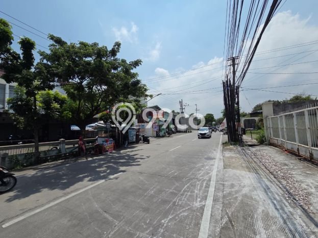 Disewakan Gudang komersial di Gayamsari luas bangunan 700m2 Disewakan Gudang komersial di Gayamsari luas bangunan 700m2