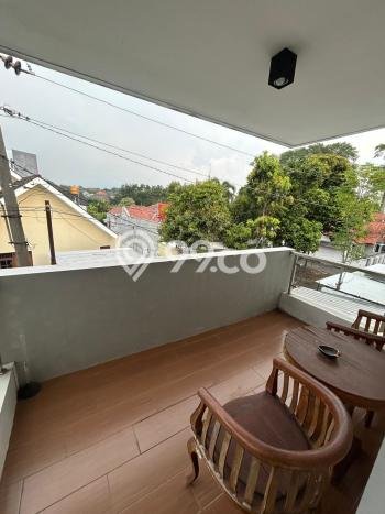 For Sale Rumah Elit Exclusive di Banyumanik, Semarang For Sale Rumah Elit Exclusive di Banyumanik, Semarang