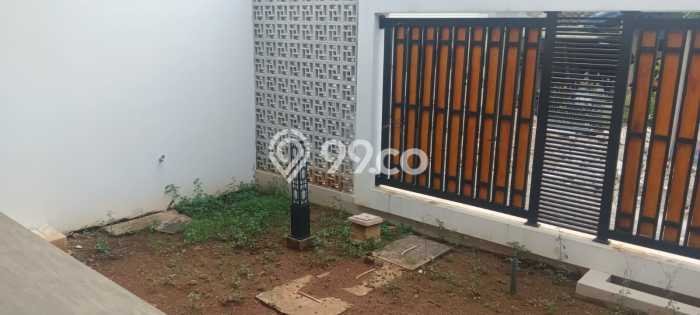 Lokasi strategis! Rumah siap pakai disewakan di Semarang Barat LB 200m2 Lokasi strategis! Rumah siap pakai disewakan di Semarang Barat LB 200m2