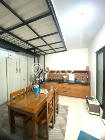 Dijual Rumah 3 Kamar Lokasi Ideal Bagus dan Strategis di Tembalang Dijual Rumah 3 Kamar Lokasi Ideal Bagus dan Strategis di Tembalang