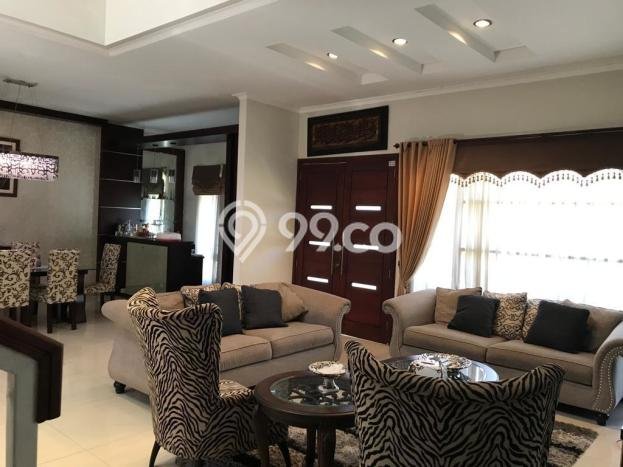 Ready to Use! Premium House LT 264m2 Desain Modern di Surabaya Kota Ready to Use! Premium House LT 264m2 Desain Modern di Surabaya Kota
