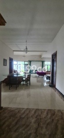 Vila Kawasan Pandaan, Dimensi 2000m2m², Akses ke berbagai keperluan Vila Kawasan Pandaan, Dimensi 2000m2m², Akses ke berbagai keperluan