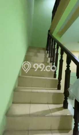 Jual Rumah Favorit Siap Huni LB 160m2 di Wiyung, Surabaya Jual Rumah Favorit Siap Huni LB 160m2 di Wiyung, Surabaya
