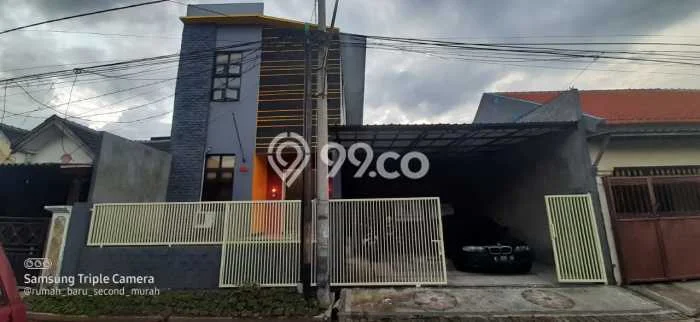 Dijual Rumah 6 Kamar Lokasi Strategis Nyaman dan Strategis di Sidoarjo Dijual Rumah 6 Kamar Lokasi Strategis Nyaman dan Strategis di Sidoarjo