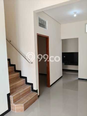 Jual Rumah Eksklusif 2 KT di Medokan Ayu, Surabaya Jual Rumah Eksklusif 2 KT di Medokan Ayu, Surabaya