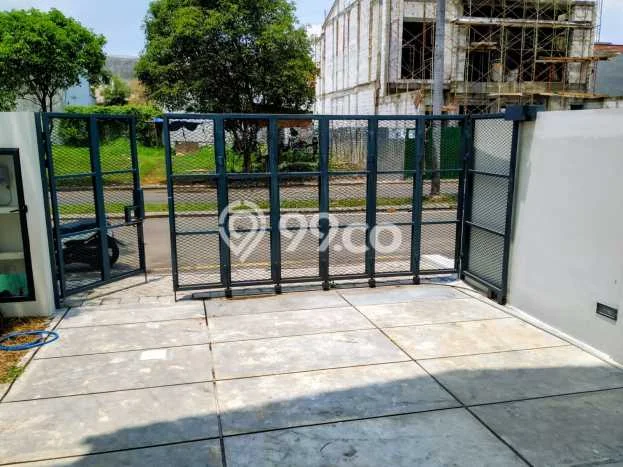 PENAWARAN TERBATAS! Rumah Premium area Pakal, Luas 120m2m² Bangunan 115m2m² PENAWARAN TERBATAS! Rumah Premium area Pakal, Luas 120m2m² Bangunan 115m2m²